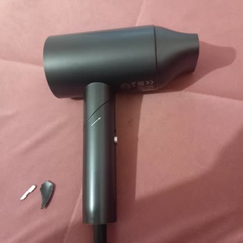 Tehlikeli Saç Kurutma Makinesi Deneyimi