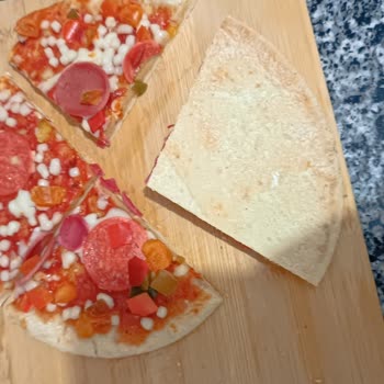BİM'den Aldığım Pizza Pişmedi, Param Çöpe Gitti