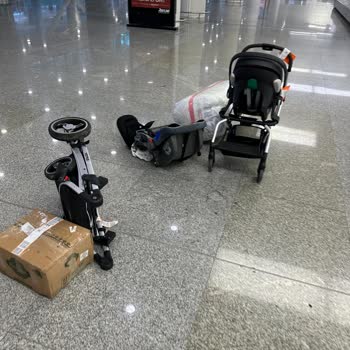 Bebek Arabası Mağduriyeti: San Express'in Dikkatsizliği