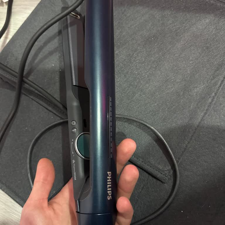 Philips 7000 Serisi Düzleştirici Saçlarımı Yaktı
