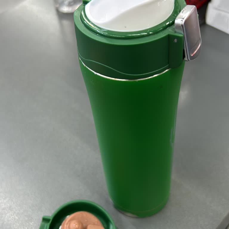 Kahve Dünyası Termosu: Soyulma, Akıtma Ve Kırılma Sorunları