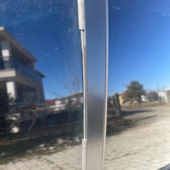 BMW Kapı Kolu Ve Cam Lastiği Sorunu