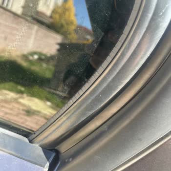 BMW Kapı Kolu Ve Cam Lastiği Sorunu