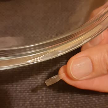 Korkmaz Cam Kapak Kırılması Nedeniyle Tehlikeli Durum