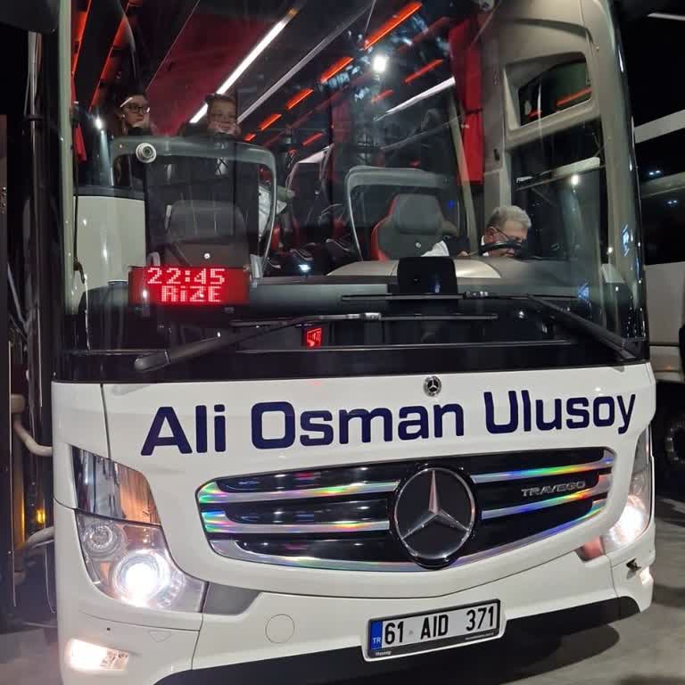 Otobüs Yolculuğunda Yaşanan Rahatsız Edici Deneyim