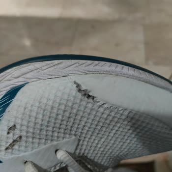 Dayanıksız Asics Tenis Ayakkabısı Sorunu
