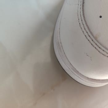 Reebok Ayakkabıda Kalite Sorunu Ve Yorum Sansürü