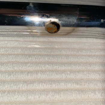 Paslı Demirlerle Gelen Koltuk: Evodeko'dan Hayal Kırıklığı