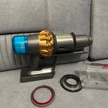 Dyson V15 Aspiradora, problema con el depósito de polvo