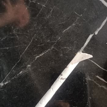 Pahalı Paketlerde Kusurlu Sigara Sorunu