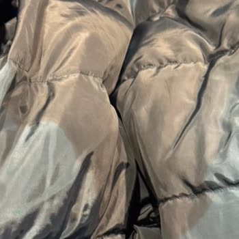 Su Geçiren Mont Ve Yetersiz Müşteri Hizmeti