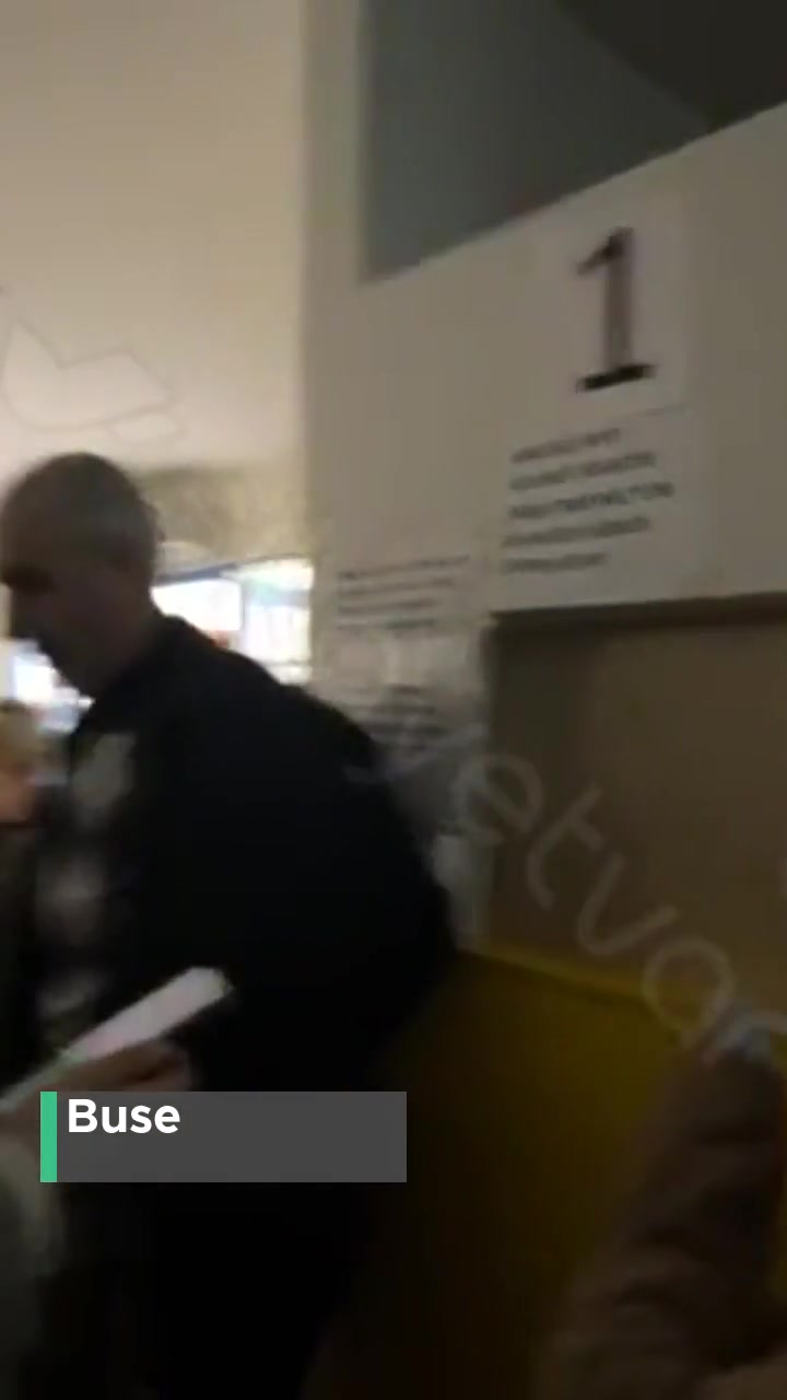 İstanbul Üniversitesi Tıp Fakültesi Hastanede Kimse Çalışmıyor Pislik İçinde! videonun kapak resmi