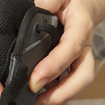 Skechers Ayakkabıda Açılma!
