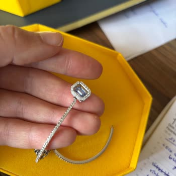 Swarovski Bileklik Kopma Sorunu Ve Yetersiz Müşteri Hizmeti