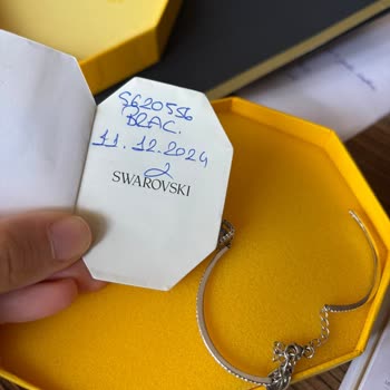 Swarovski Bileklik Kopma Sorunu Ve Yetersiz Müşteri Hizmeti