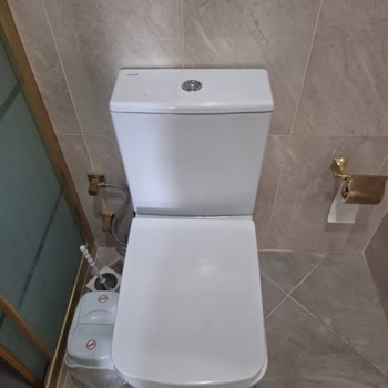 Creavit Klozet Kapaklarındaki Çatlamalar Ve İlgisizlik