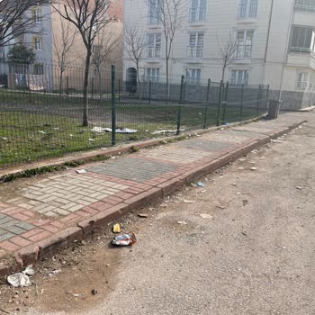 İnegöl'de Çöp Sorunu: Çocuklar İçin Temiz Bir Çevre İstiyoruz