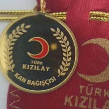 Türk Kızılay 'ın Madalya Yanıltmacası
