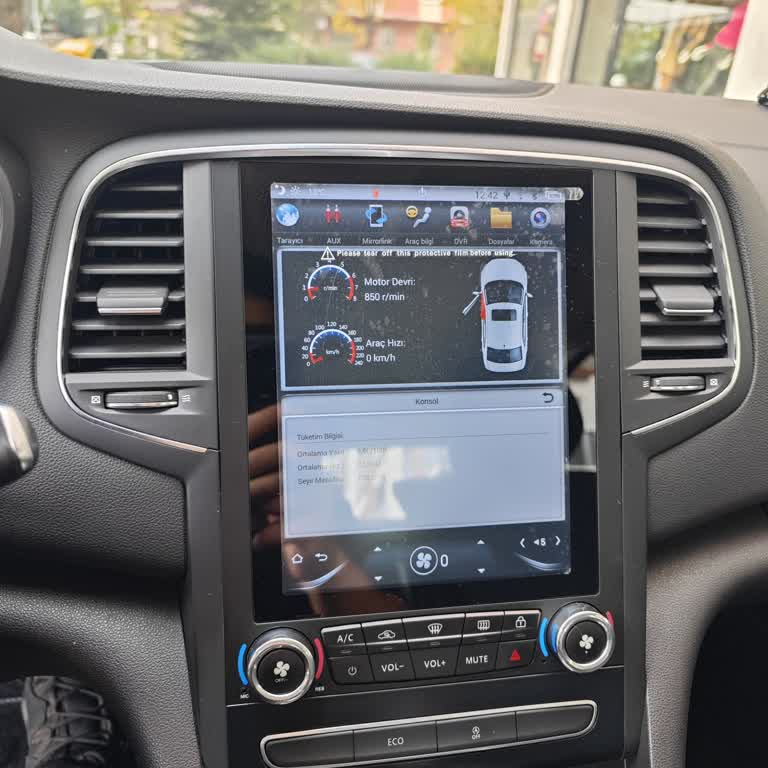 Renault Megane Ekran Arızası Ve Kalorifer Sistemi Sorunu