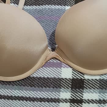 Penti Yeni Alınan Sütyende Pamuklanma Sorunu!