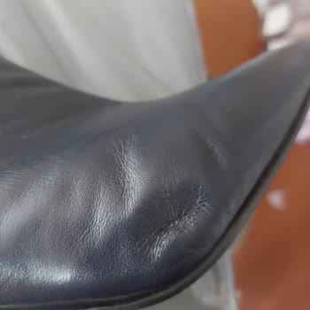 Yanlış Renk Ve Hasarlı Ürünle Gelen Hayal Kırıklığı