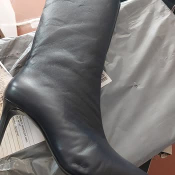 Yanlış Renk Ve Hasarlı Ürünle Gelen Hayal Kırıklığı