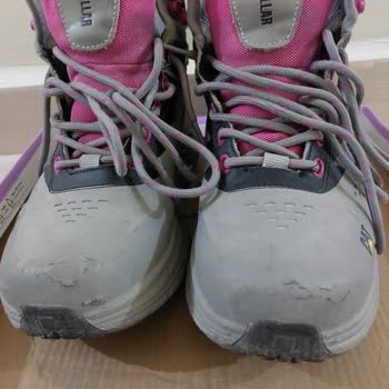 Caterpillar Botların Kalitesiz Malzeme Ve Dikiş Sorunları