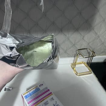 Bebek Mamasında Şok Edici Böcek Parçası
