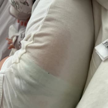 Prima Windeln Größe 4 läuft tägliches aus von Urin und Stuhl