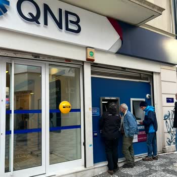 QNB Kadıköy Şubesinde Nakit Çekim Sorunu Ve Müşteri Memnuniyeti Eksikliği