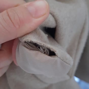 Zara'dan Alınan Hediye Kabanın Hayal Kırıklığı