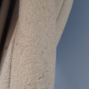 Zara'dan Alınan Hediye Kabanın Hayal Kırıklığı