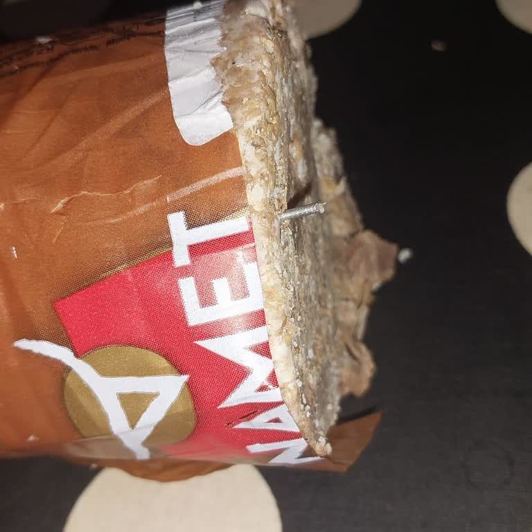 Kavurma Etin İçinden Çıkan İğne Parçası Ve İlgisizlik