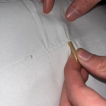 Mono Yastıkta Gizli Tehlike: Sağlığımı Tehlikeye Atan Tahta Parçası