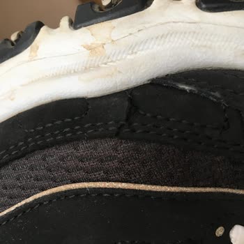 Skechers Ayakkabıda Erken Yıpranma Ve Garanti Sorunu