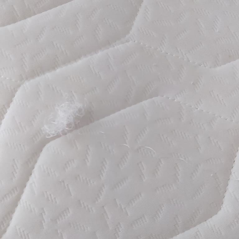 Genç Odası Yatak Sorunu Ve İletişim Eksikliği