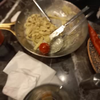 Galataport İkon'da Lezzetsiz Fettucini Deneyimi