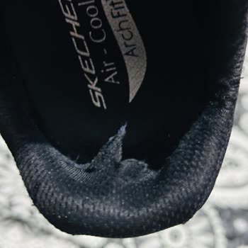 Skechers Ürününde Beklenmedik Yıpranma