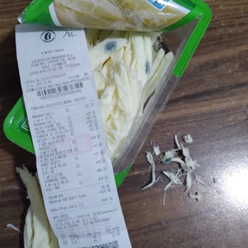 BİM'den Aldığım Peynir Küflü Çıktı Soğuk Zincir Sorunu Mu