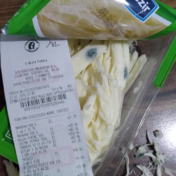 Küflü Peynir Şoku: Soğuk Zincir İhlali Mi?