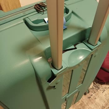 Güzergah Dışı Yolculuk Ve Kırılan Valiz Mağduriyeti