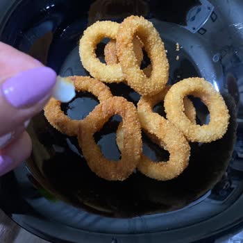 Soğan Halkasında Şaşırtan Cisim