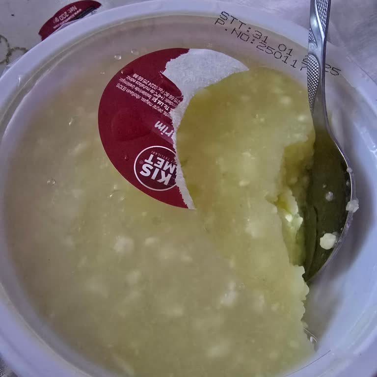 Ağır Kokulu Höşmerim Tatlısı Hayal Kırıklığı Yarattı