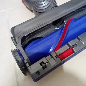 Dyson V15 Süpürge Başlık Fırçası Çıkmıyor Sorunu