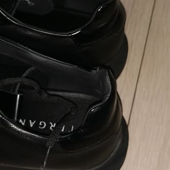 Severek Aldığım Ayakkabının Hayal Kırıklığı