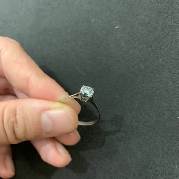 Garanti Sürecinde Mağduriyet: Tek Taş Pırlanta Yüzüğün Tekrarlayan Sorunları