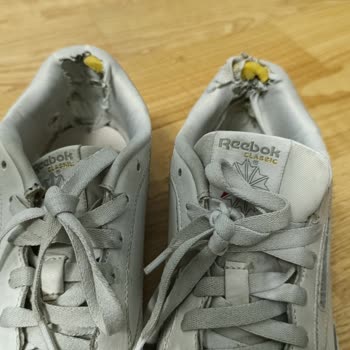 Reebok Ayakkabı Kalitesizliği Ve Garanti Sorunu