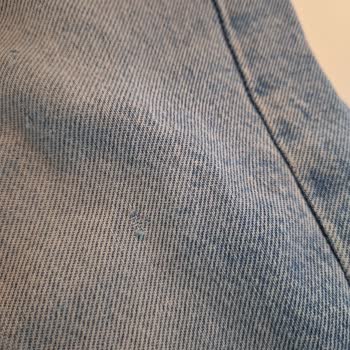 Bershka Pants Tore and Wore Out Quickly, Store Refused to Assist