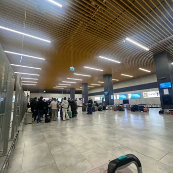 Ajet Havayolları İle Yaşanan Kaotik Yolculuk Deneyimi