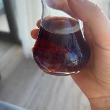 Siemens IQ300 Bardakları Çiziyor Çatal Kaşıkları Paslandırıyor!